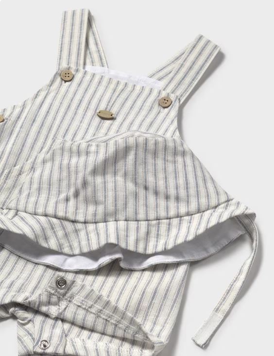 Peto corto estampado con gorro recién nacido