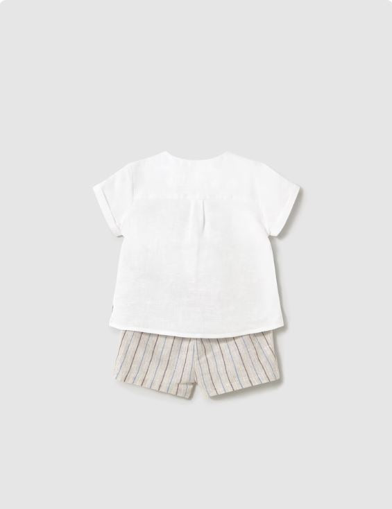Conjunto pantalón corto y camisa con lino recién nacido
