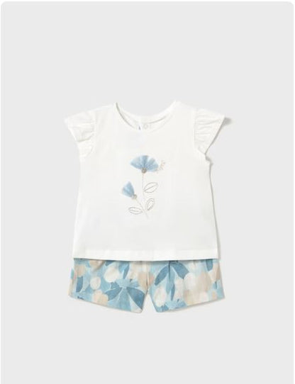 Conjunto pantalón corto floral y camiseta bebé niña