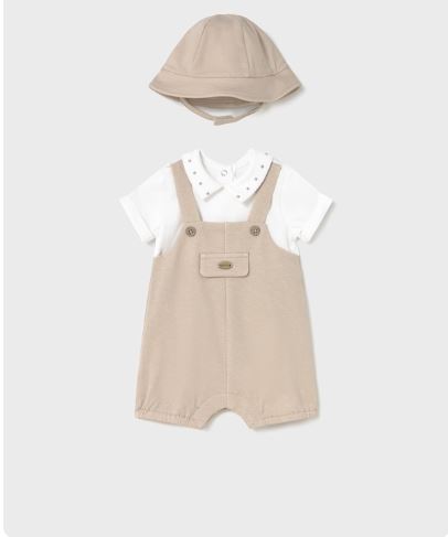 enterito peto simulado con gorro recién nacido