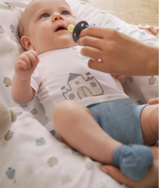 Conjunto 4 piezas pantalón corto recién nacido