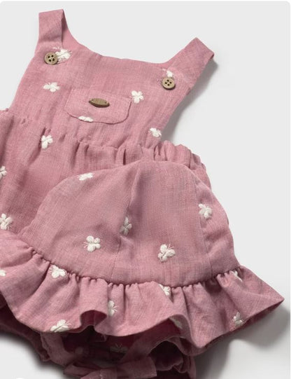 Peto con gorro bordado recién nacida