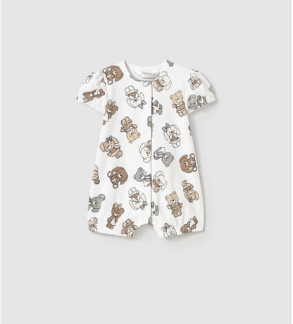 Enterito ositos recién nacida