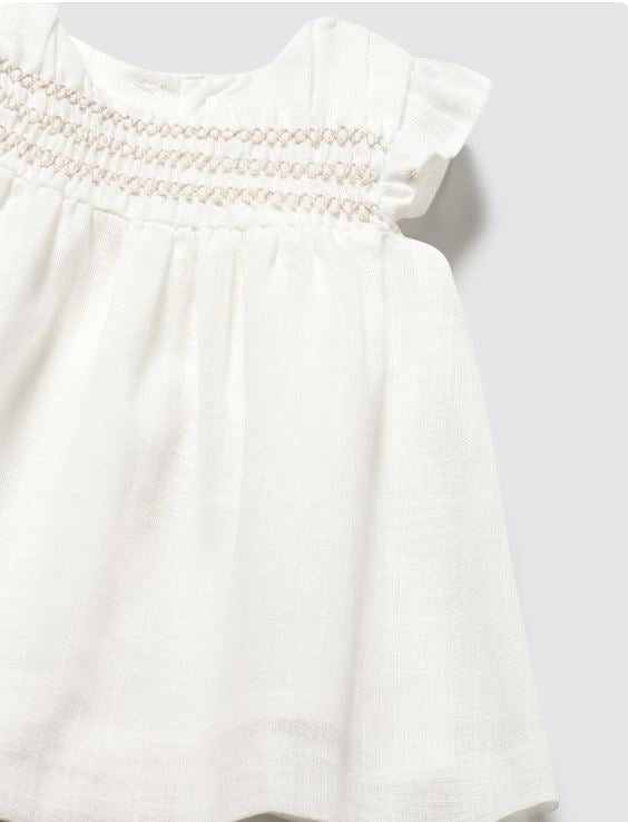 Vestido nido de abeja recién nacida