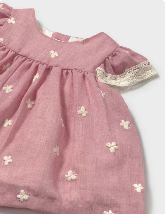 Vestido con cubrepañal bordado recién nacida