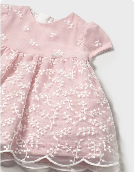 Vestido con cubrepañal tul bordado recién nacida