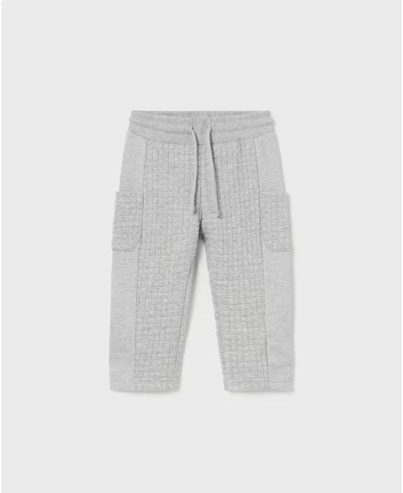 1 Pantalón deportivo combinado