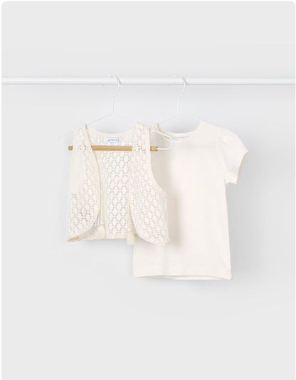 Camiseta con chaleco niña