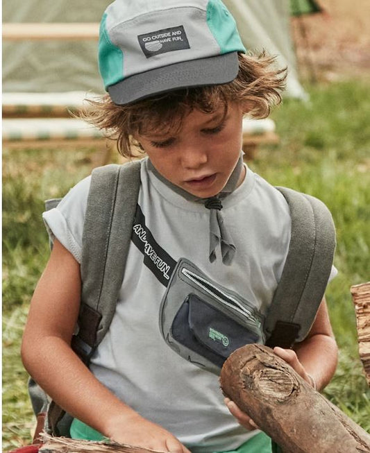 Camiseta riñonera niño