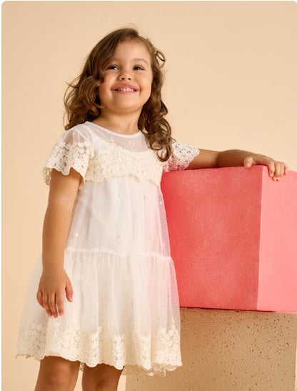 Vestido tul bordado niña