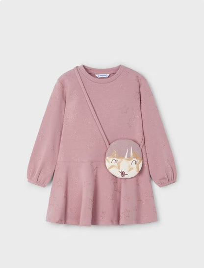 Vestido con bolso