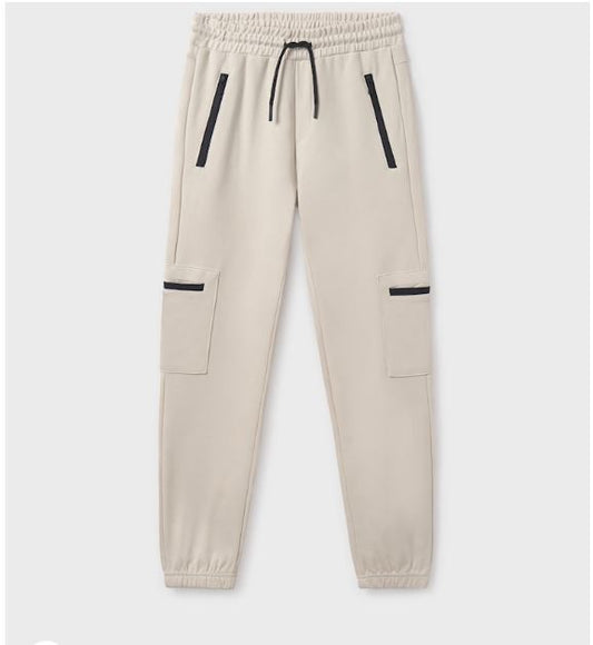 Pantalón casual contrastes chicos