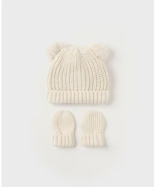 1 Set gorro y manoplas tricot